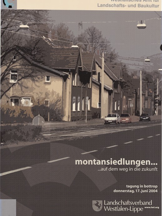 Plakat mit einem Blick auf eine Befahrene Straße und dem Titel: "Montansiedlung...auf dem Weg in die Zukunft..." (vergrößerte Bildansicht wird geöffnet)