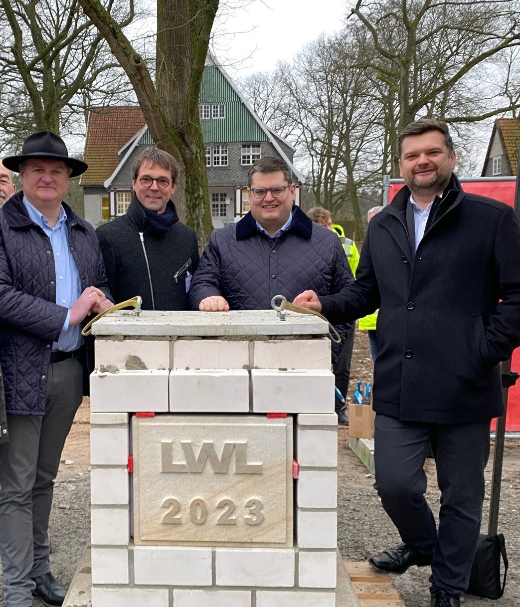 Grundsteinlegung eines LWL Gebäudes 2023