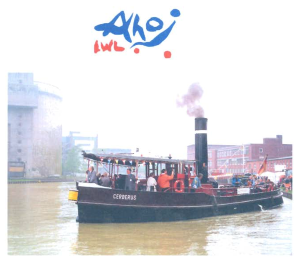 Bild eines alten Dampfschiffs mit dem Logo der Schiffstour oben im Bild