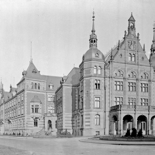 Landeshaus um 1900